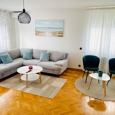 Apartman Bago Deluxe Near Zagreb Airport Velika Gorica Zewnętrze zdjęcie