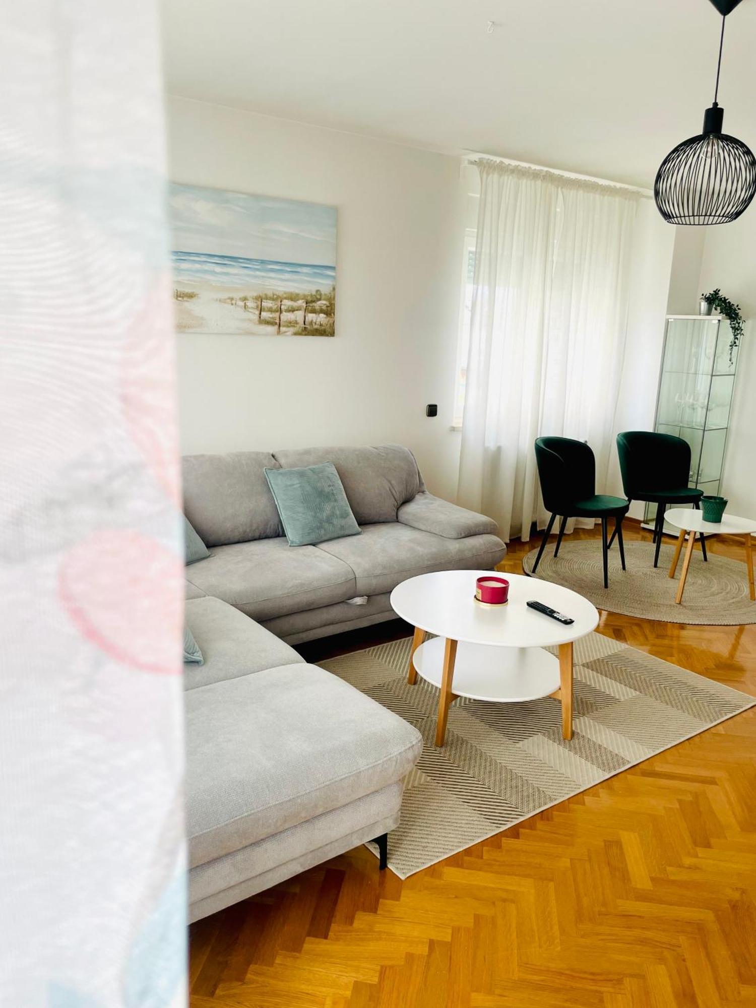 Apartman Bago Deluxe Near Zagreb Airport Velika Gorica Zewnętrze zdjęcie
