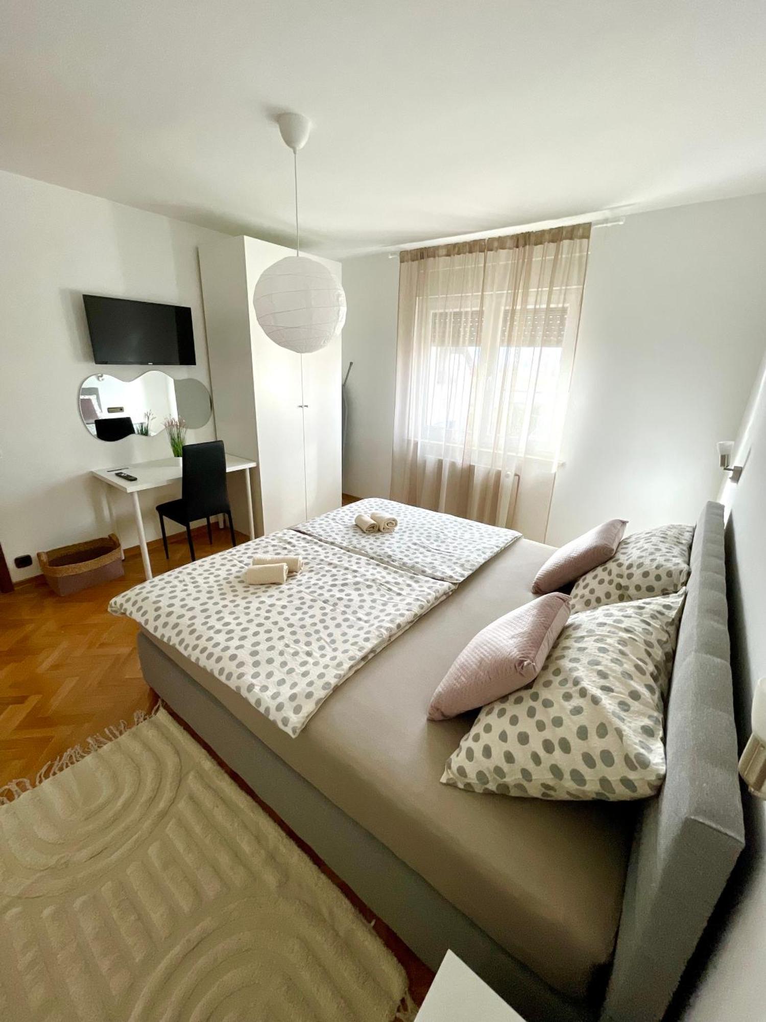 Apartman Bago Deluxe Near Zagreb Airport Velika Gorica Zewnętrze zdjęcie